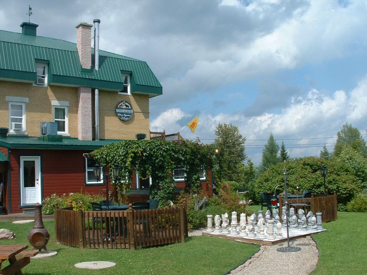 Auberge Chez Ignace Nominingue Exterior photo