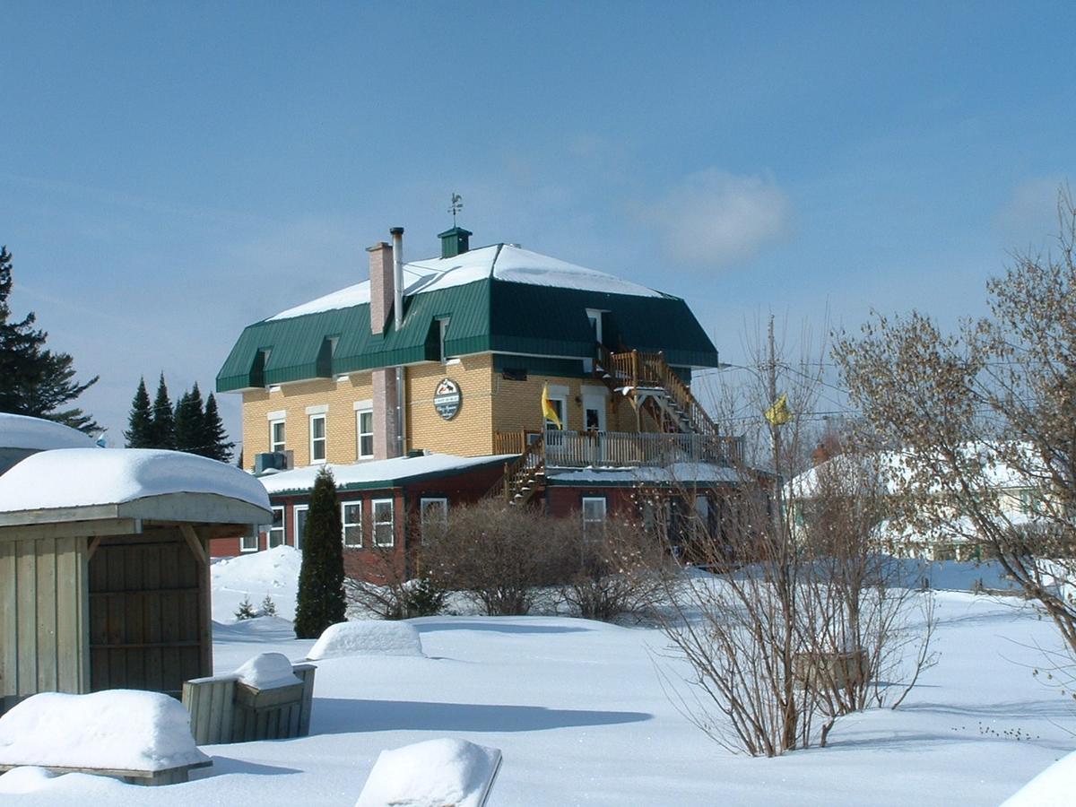 Auberge Chez Ignace Nominingue Exterior photo